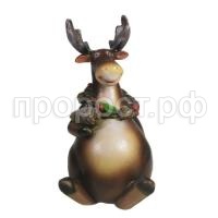 лось с шишечкой сидит